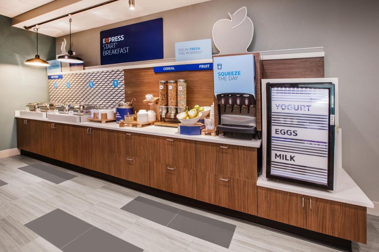 Holiday Inn Express Hotel & Suites Tooele By Ihg Buitenkant foto